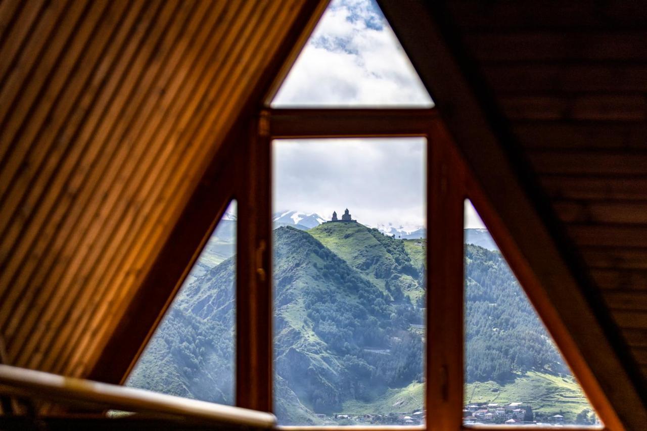 Graf Kazbegi Hotell Eksteriør bilde