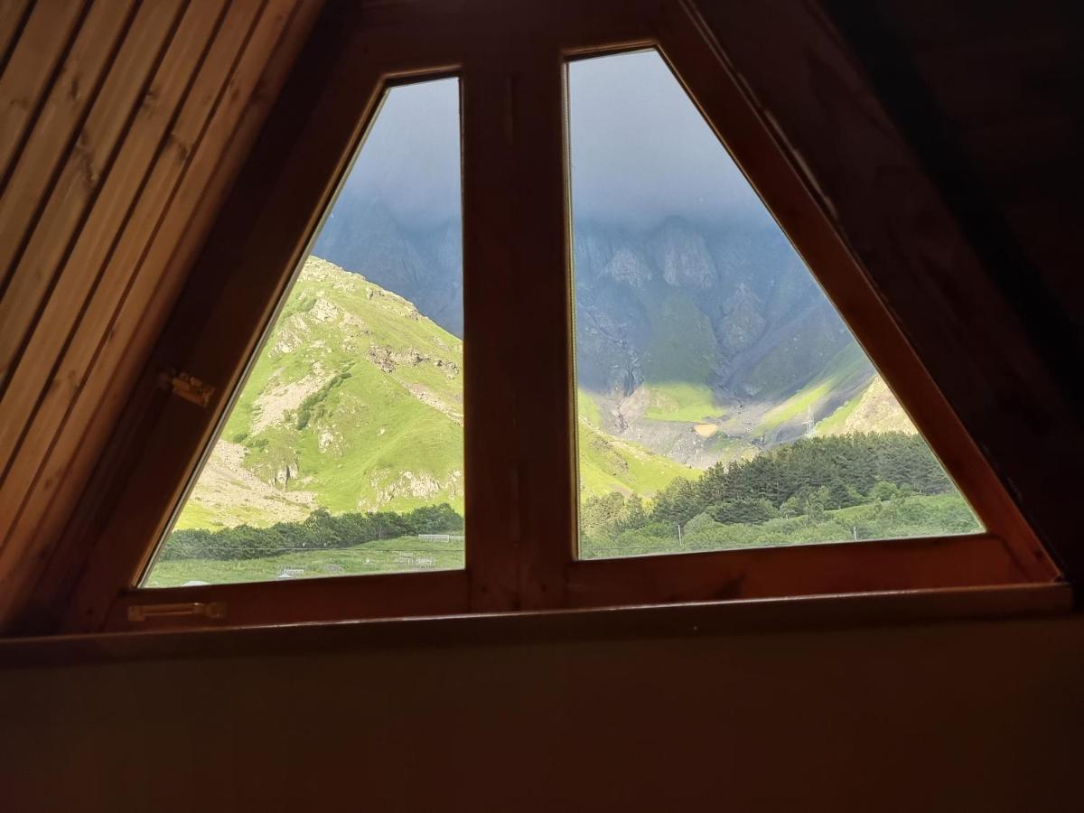 Graf Kazbegi Hotell Eksteriør bilde