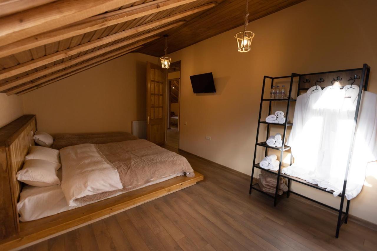 Graf Kazbegi Hotell Eksteriør bilde