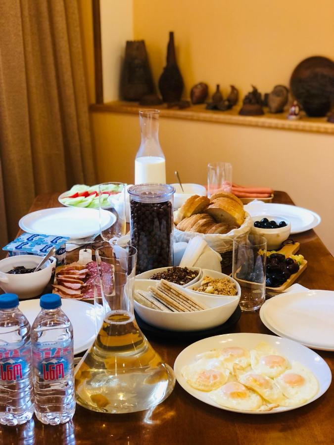 Graf Kazbegi Hotell Eksteriør bilde