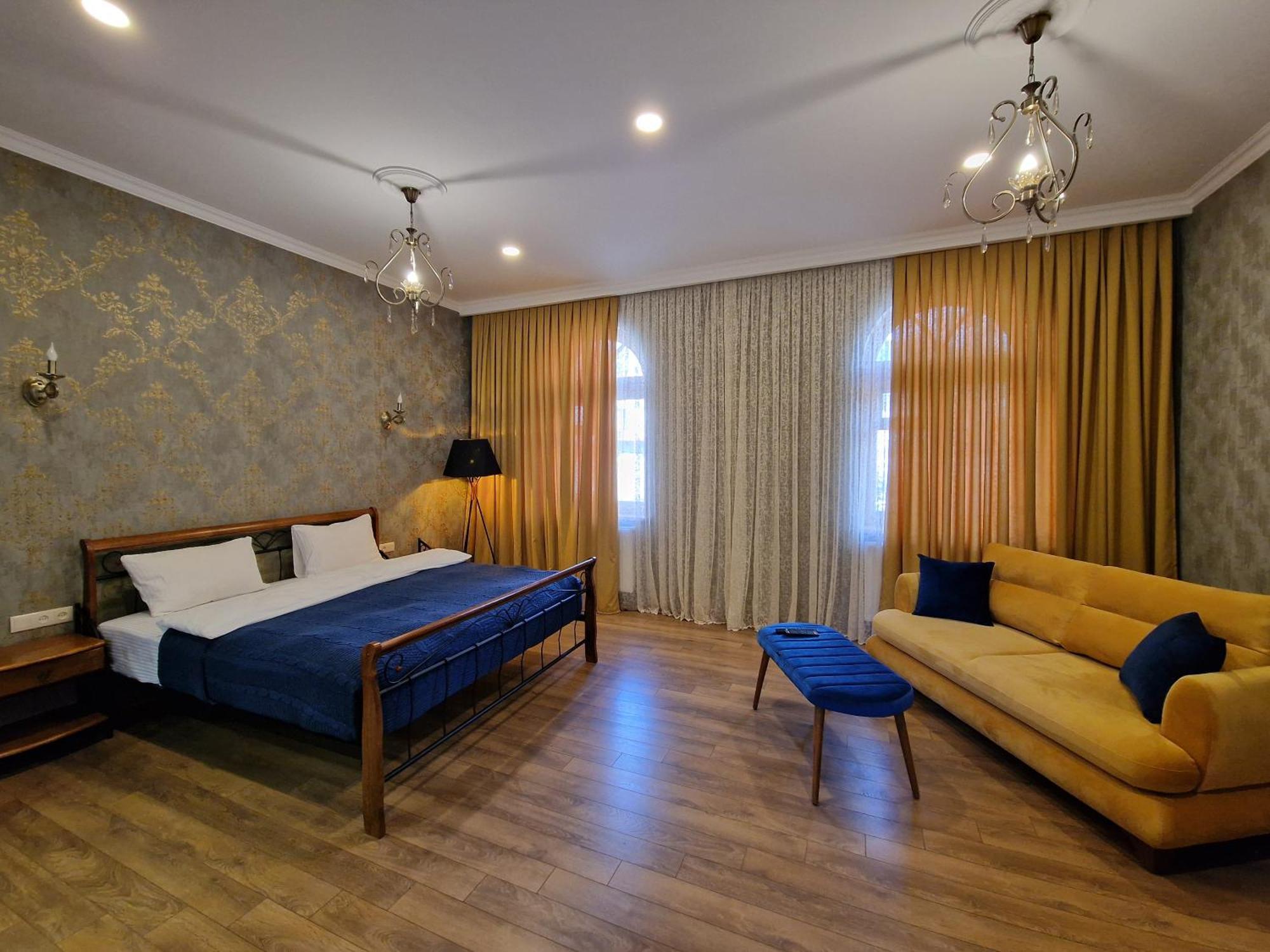 Graf Kazbegi Hotell Eksteriør bilde